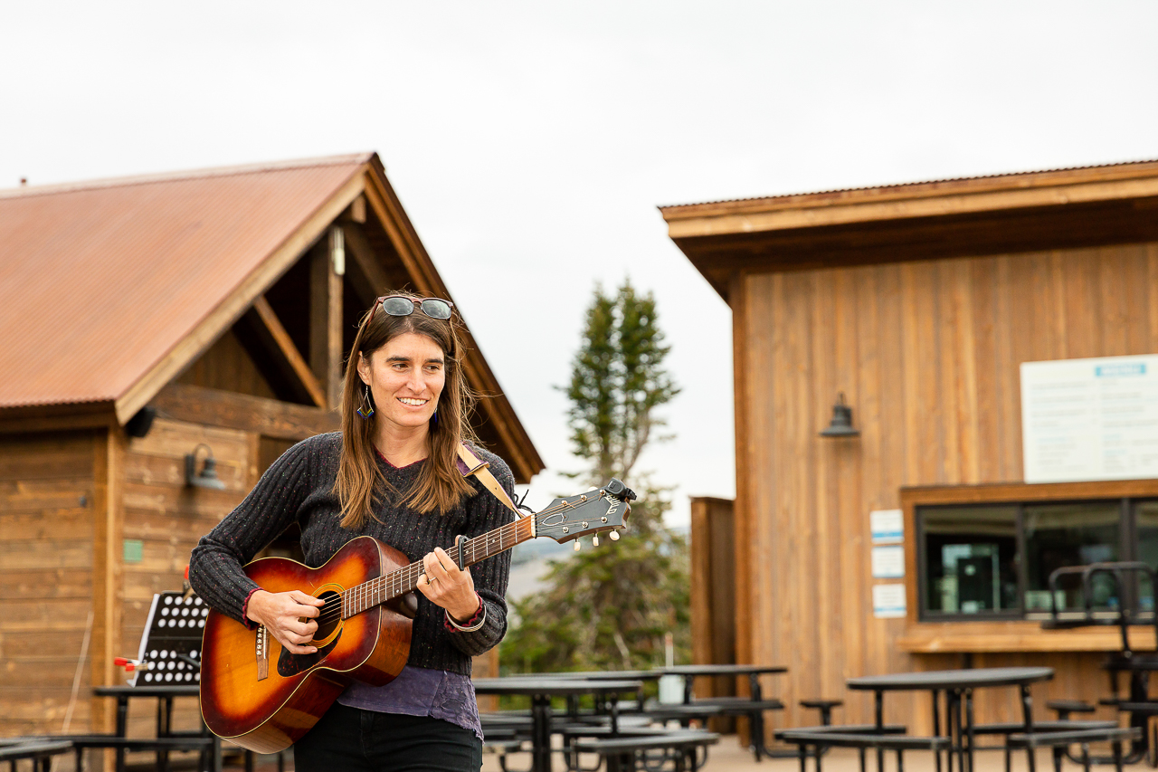 https://mountainmagicmedia.com/wp-content/uploads/2023/07/Crested-Butte-photographer-Gunnison-photographers-Colorado-photography-proposal-engagement-elopement-wedding-venue-photo-by-Mountain-Magic-Media-584.jpg