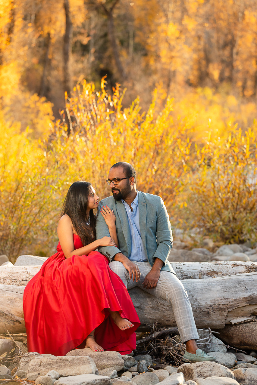 https://mountainmagicmedia.com/wp-content/uploads/2023/07/Crested-Butte-photographer-Gunnison-photographers-Colorado-photography-proposal-engagement-elopement-wedding-venue-photo-by-Mountain-Magic-Media-629.jpg