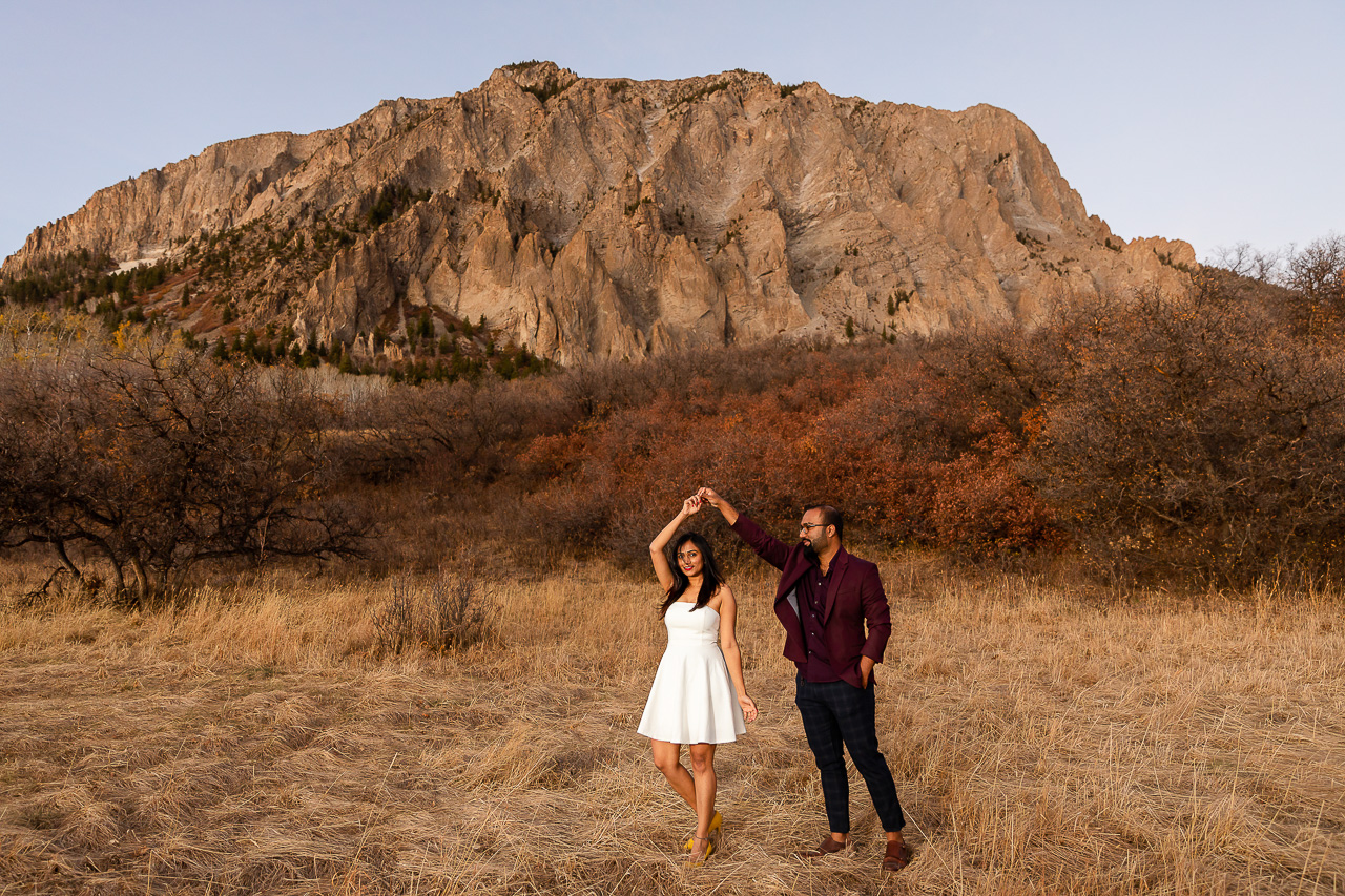 https://mountainmagicmedia.com/wp-content/uploads/2023/07/Crested-Butte-photographer-Gunnison-photographers-Colorado-photography-proposal-engagement-elopement-wedding-venue-photo-by-Mountain-Magic-Media-640.jpg