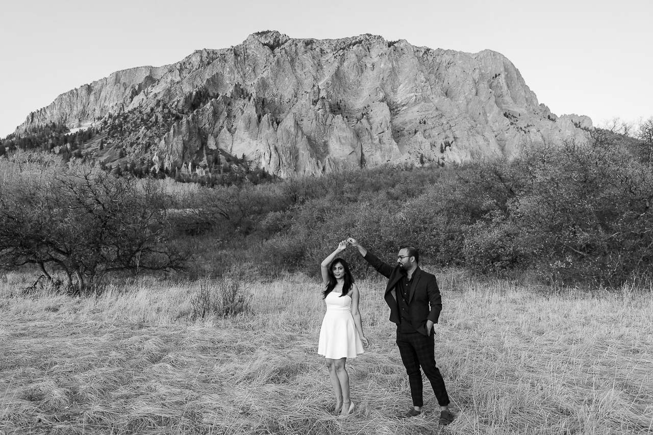 https://mountainmagicmedia.com/wp-content/uploads/2023/07/Crested-Butte-photographer-Gunnison-photographers-Colorado-photography-proposal-engagement-elopement-wedding-venue-photo-by-Mountain-Magic-Media-641.jpg