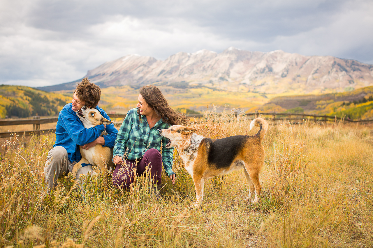 https://mountainmagicmedia.com/wp-content/uploads/2023/07/Crested-Butte-photographer-Gunnison-photographers-Colorado-photography-proposal-engagement-elopement-wedding-venue-photo-by-Mountain-Magic-Media-7-1.jpg