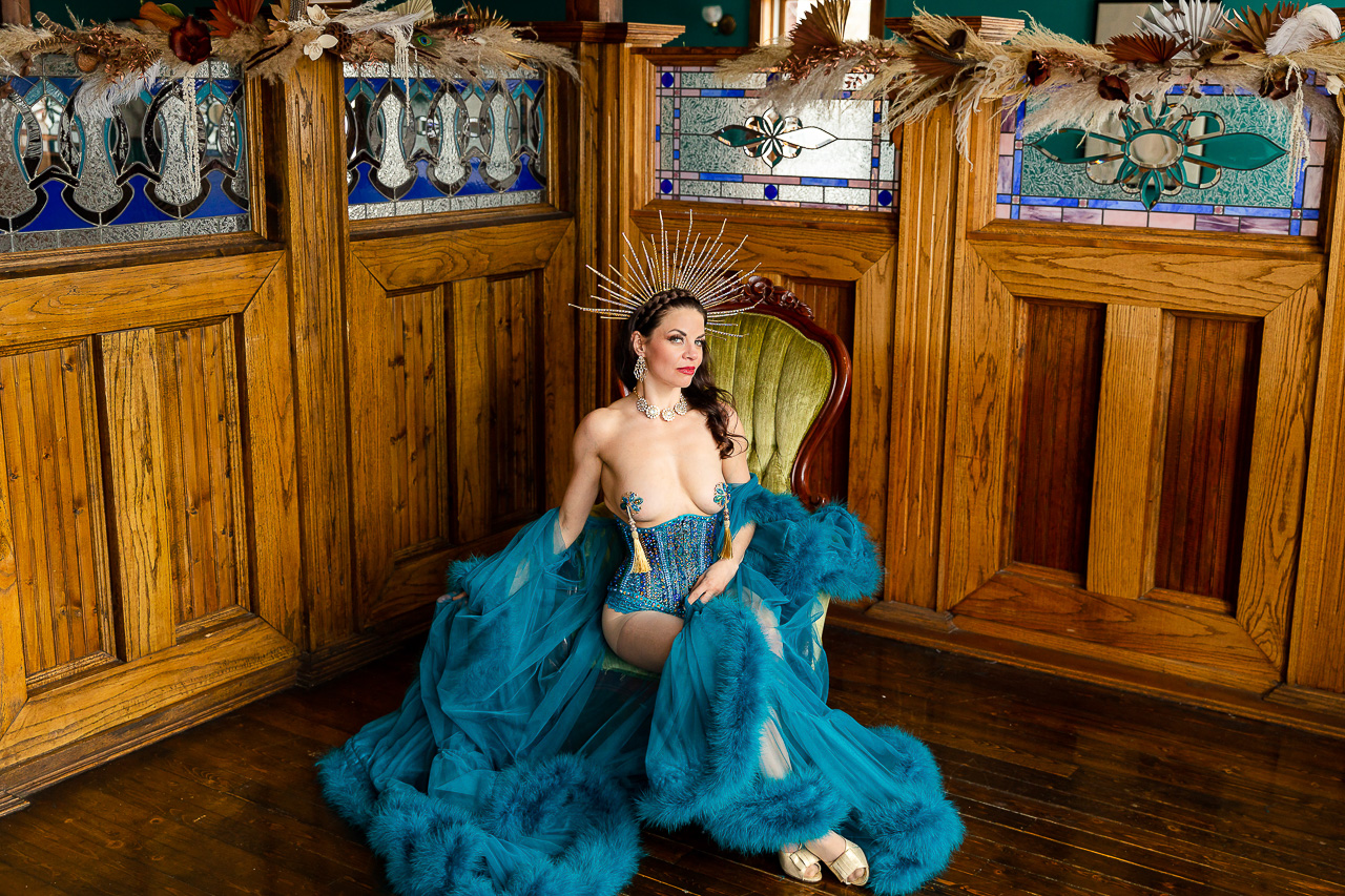 bar burlesque accordion sexy romantic boudoir session Slogar Crested Butte photographer Gunnison photographers Colorado photography - proposal engagement elopement wedding venue - photo by Mountain Magic Media