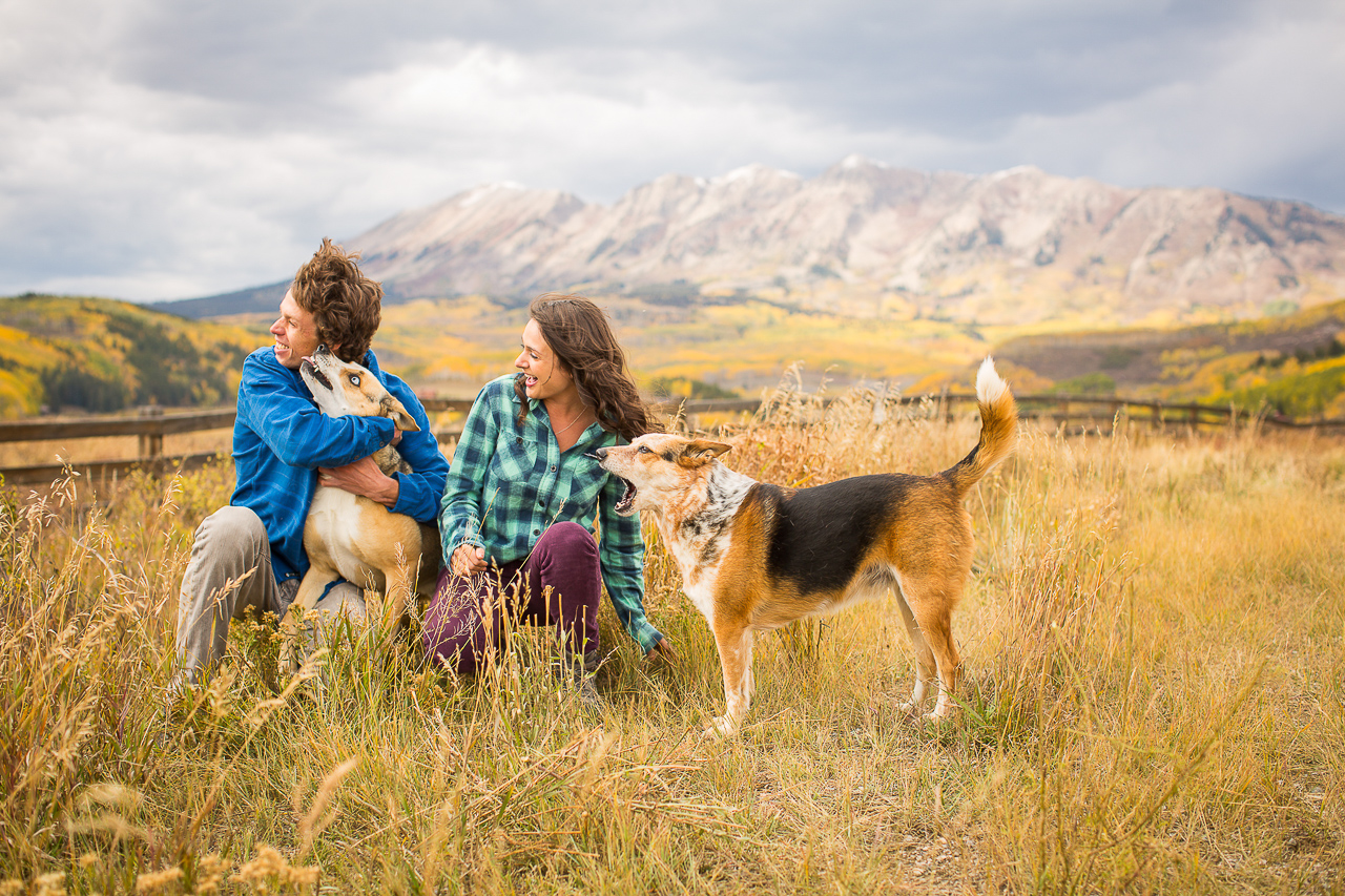 https://mountainmagicmedia.com/wp-content/uploads/2023/07/Crested-Butte-photographer-Gunnison-photographers-Colorado-photography-proposal-engagement-elopement-wedding-venue-photo-by-Mountain-Magic-Media-8-1.jpg