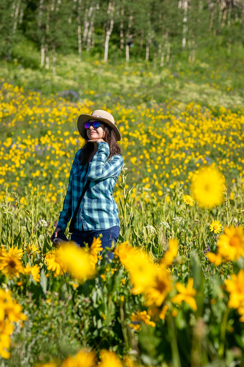 https://mountainmagicmedia.com/wp-content/uploads/2023/07/Crested-Butte-photographer-Gunnison-photographers-Colorado-photography-proposal-engagement-elopement-wedding-venue-photo-by-Mountain-Magic-Media-833.jpg