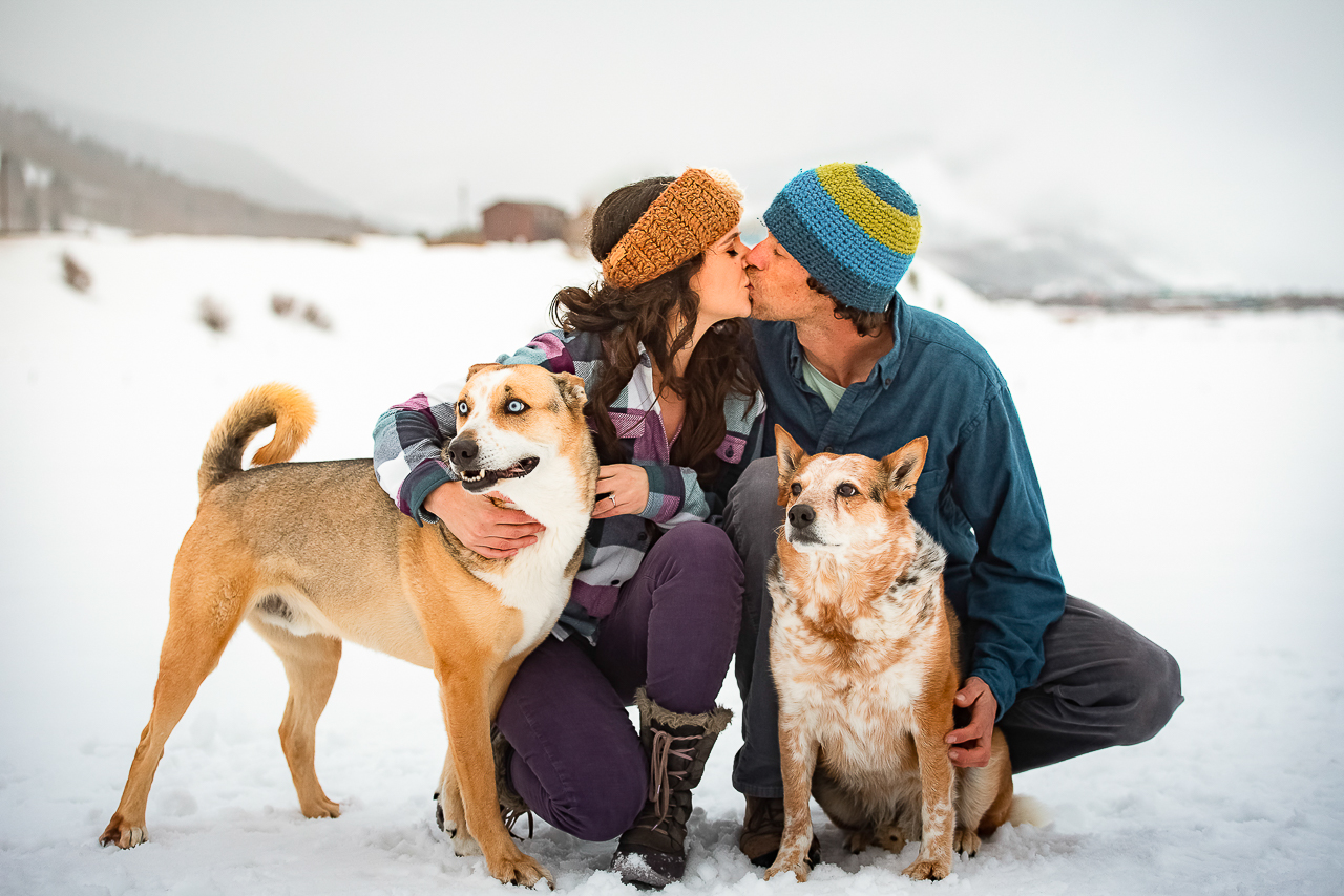 https://mountainmagicmedia.com/wp-content/uploads/2023/07/Crested-Butte-photographer-Gunnison-photographers-Colorado-photography-proposal-engagement-elopement-wedding-venue-photo-by-Mountain-Magic-Media-93.jpg