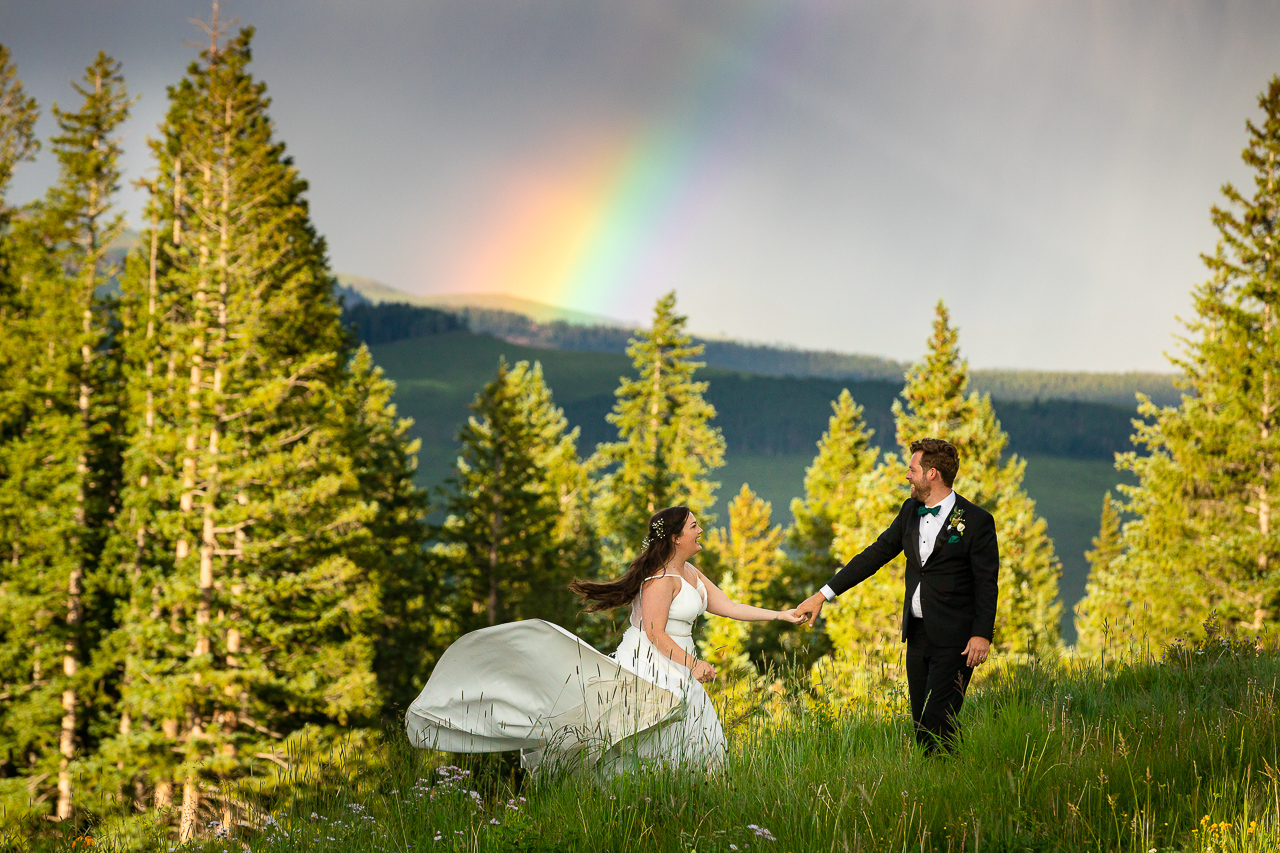 https://mountainmagicmedia.com/wp-content/uploads/2023/07/Crested-Butte-photographer-Gunnison-photographers-Colorado-photography-proposal-engagement-elopement-wedding-venue-photo-by-Mountain-Magic-Media-942.jpg