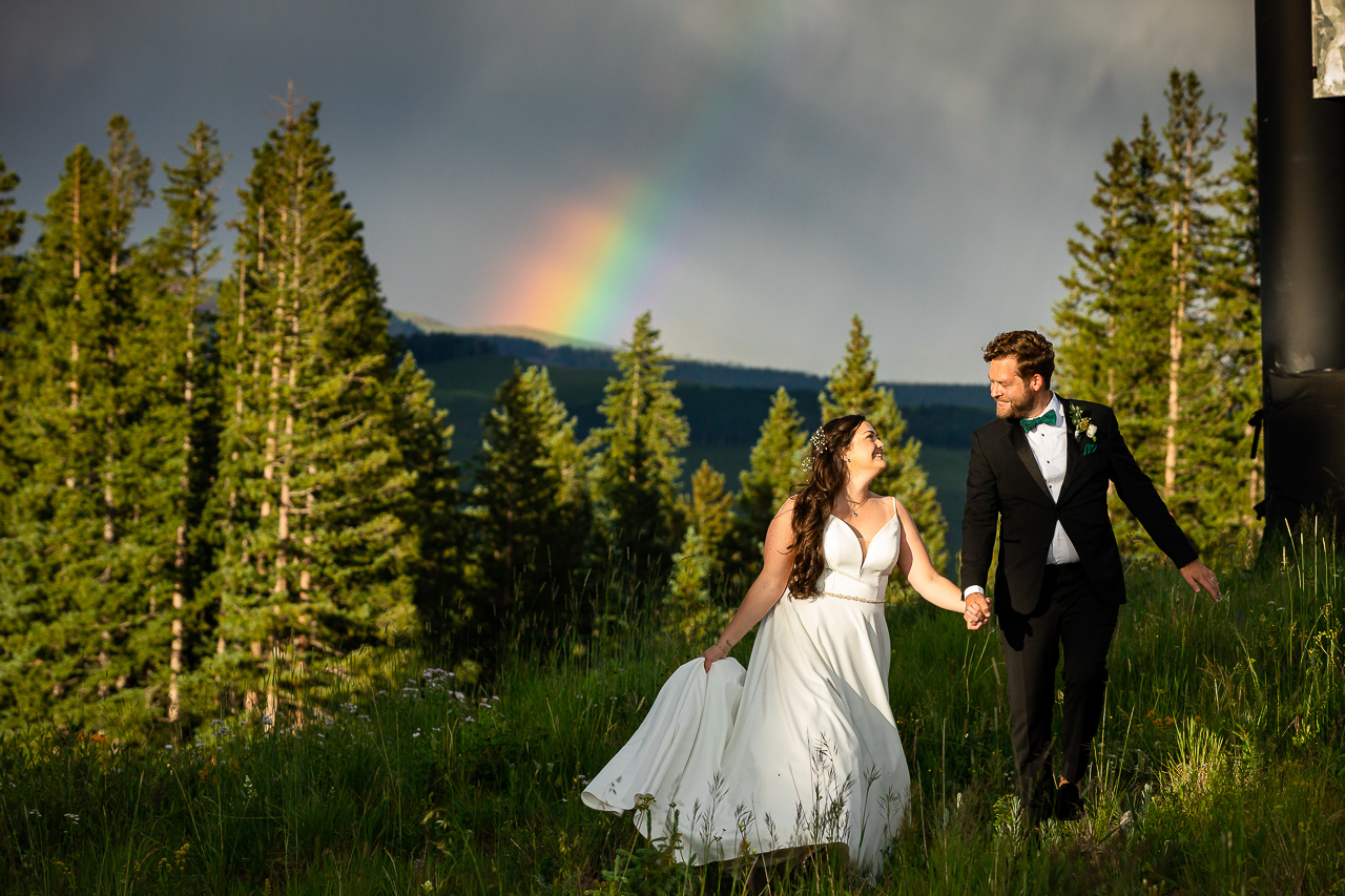 https://mountainmagicmedia.com/wp-content/uploads/2023/07/Crested-Butte-photographer-Gunnison-photographers-Colorado-photography-proposal-engagement-elopement-wedding-venue-photo-by-Mountain-Magic-Media-944.jpg