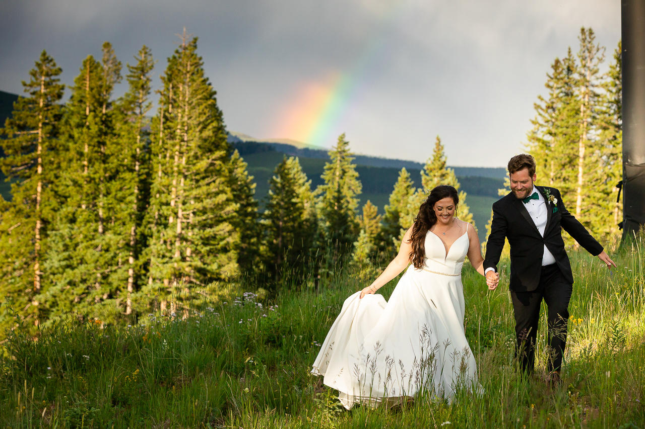 https://mountainmagicmedia.com/wp-content/uploads/2023/07/Crested-Butte-photographer-Gunnison-photographers-Colorado-photography-proposal-engagement-elopement-wedding-venue-photo-by-Mountain-Magic-Media-945.jpg