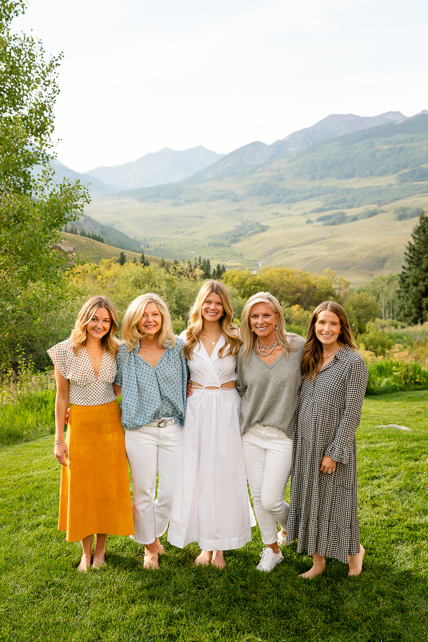 https://mountainmagicmedia.com/wp-content/uploads/2023/07/Crested-Butte-photographer-Gunnison-photographers-Colorado-photography-proposal-engagement-elopement-wedding-venue-photo-by-Mountain-Magic-Media-987.jpg