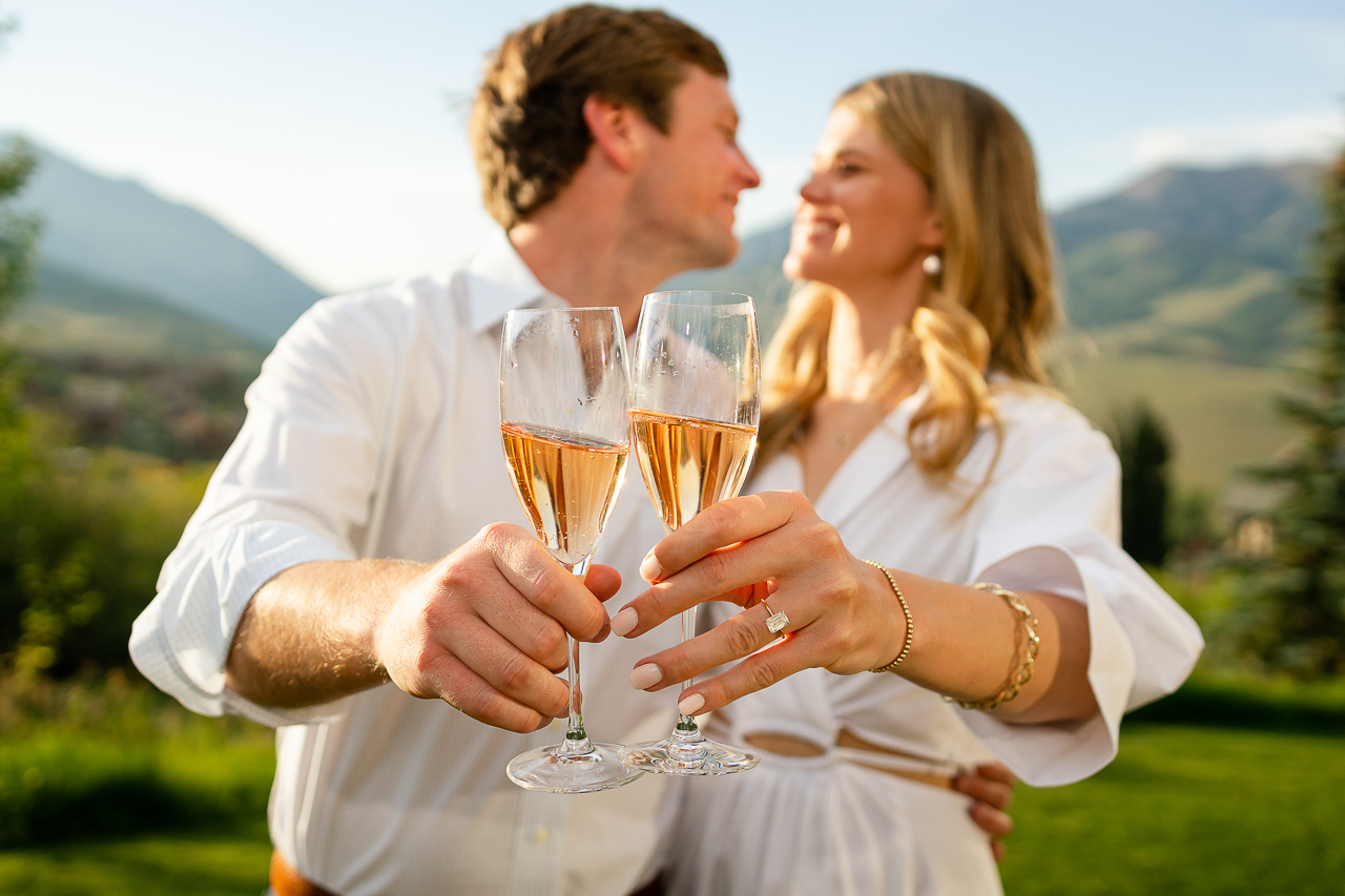 https://mountainmagicmedia.com/wp-content/uploads/2023/07/Crested-Butte-photographer-Gunnison-photographers-Colorado-photography-proposal-engagement-elopement-wedding-venue-photo-by-Mountain-Magic-Media-998.jpg